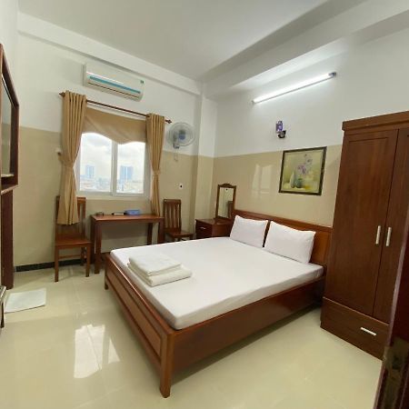 Hotel My Viet Di An Екстер'єр фото