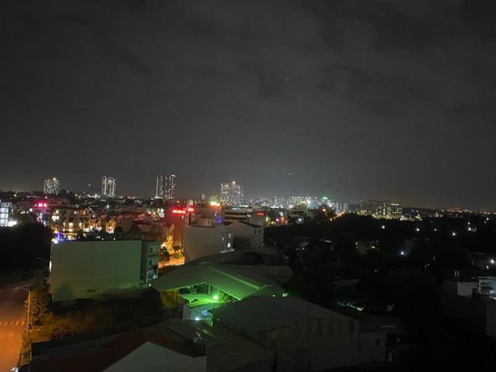 Hotel My Viet Di An Екстер'єр фото